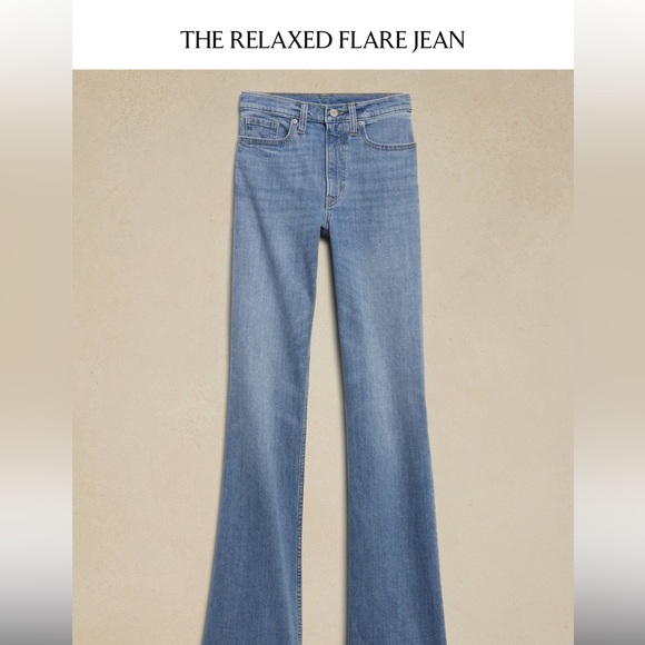 Banana republic flare jeans size 28, inseam 32 - Picture 4 of 9